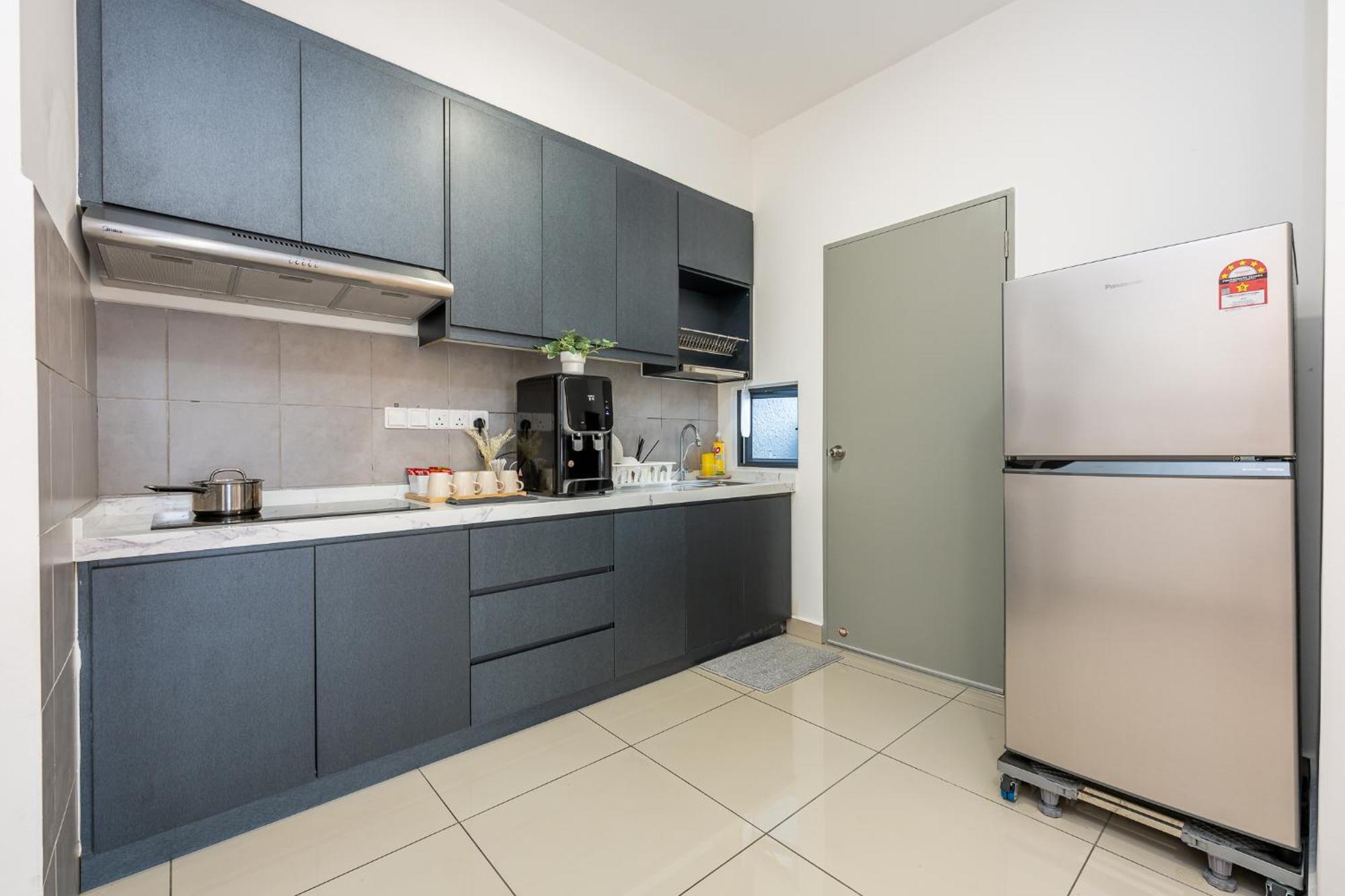 M Vertica Near Sunway Velocity By Gl Staycation Pangsapuri